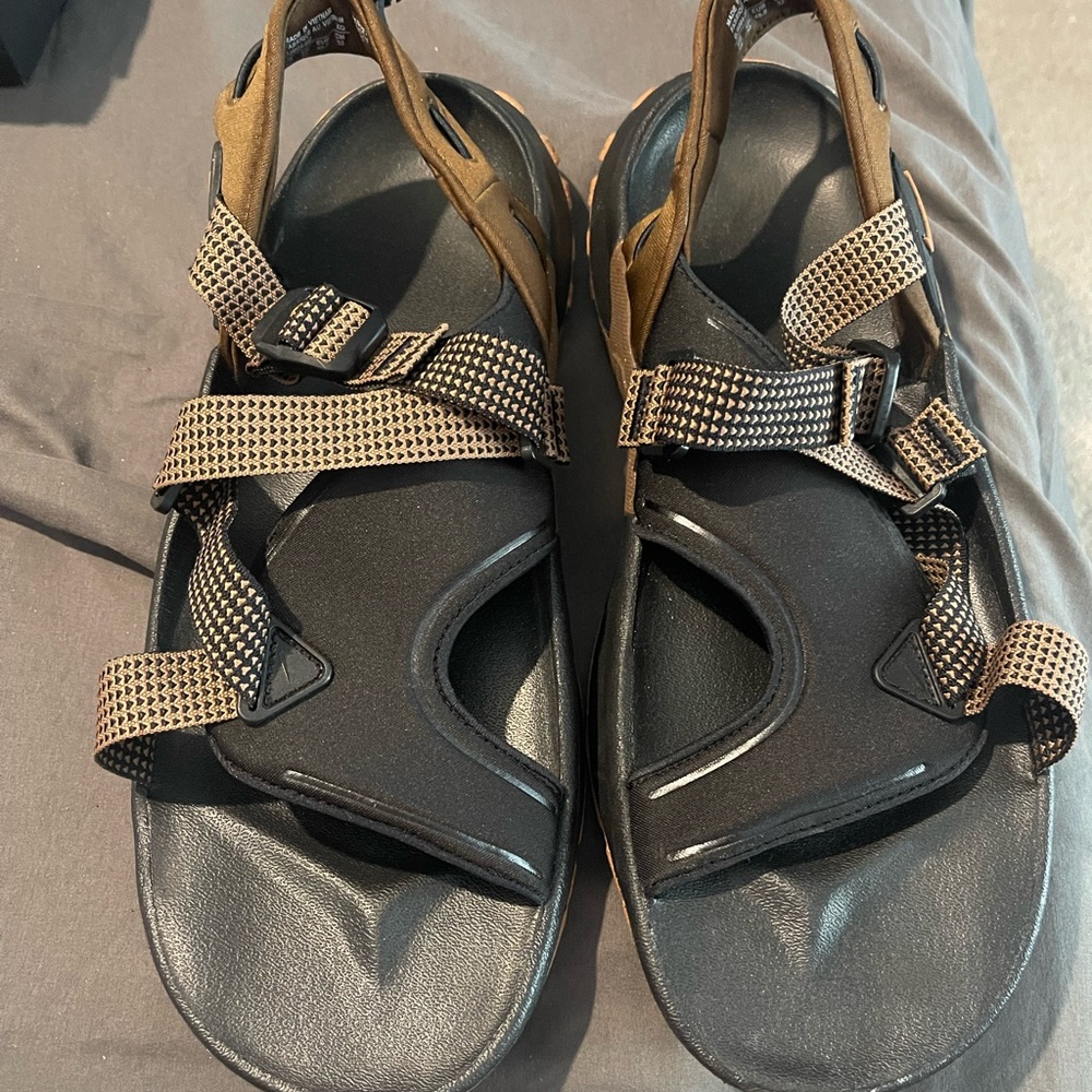 Nike Oneonta Trail Shoes